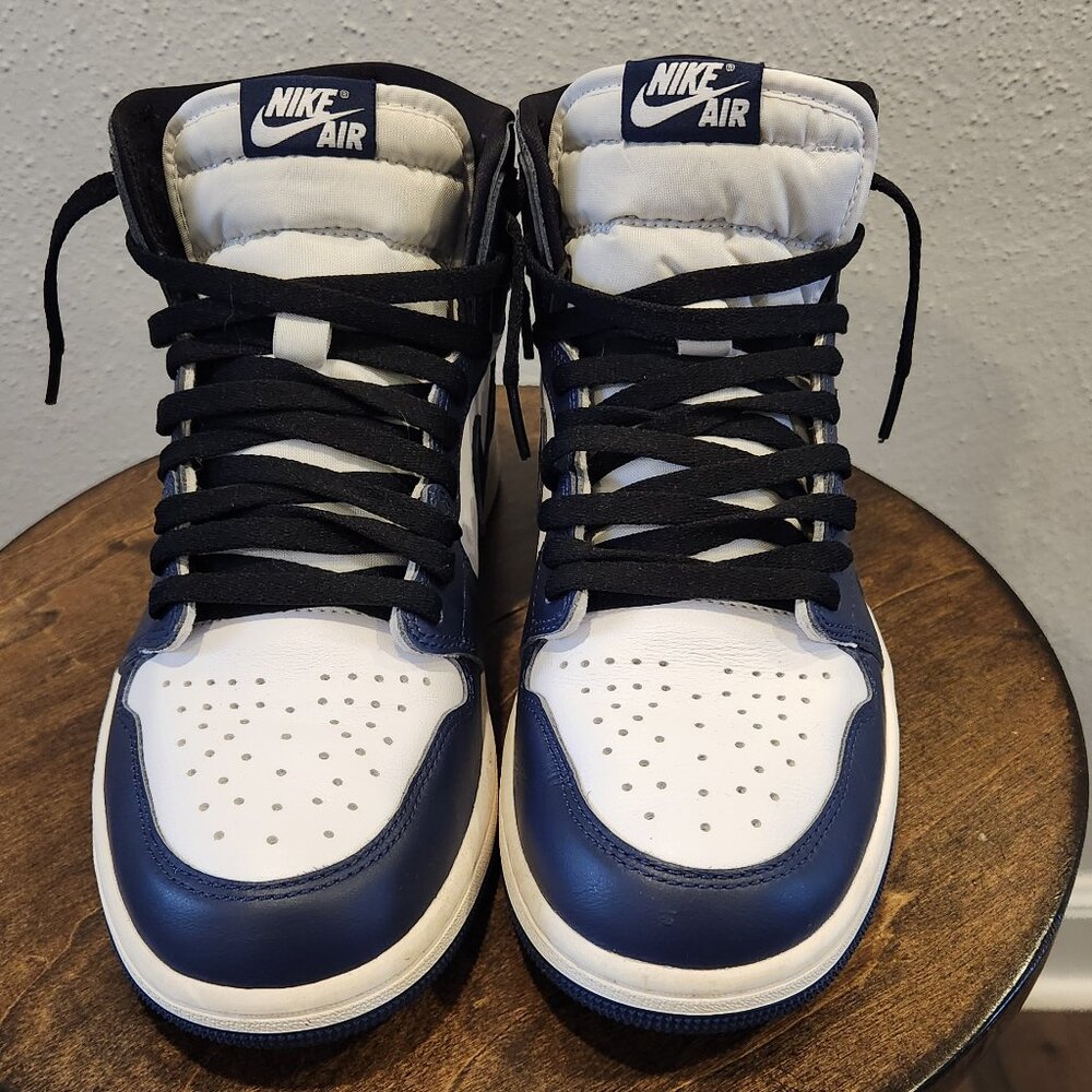 Jordan 1 Retro High OG Midnight Navy -- 9.5M - Picture 5 of 8